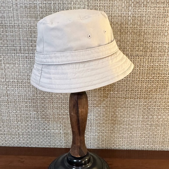 🌟2xHP🌟2011 Eddie Bauer Christine Vented Bucket Rain Hat Water Repellent S/M - Picture 5 of 10